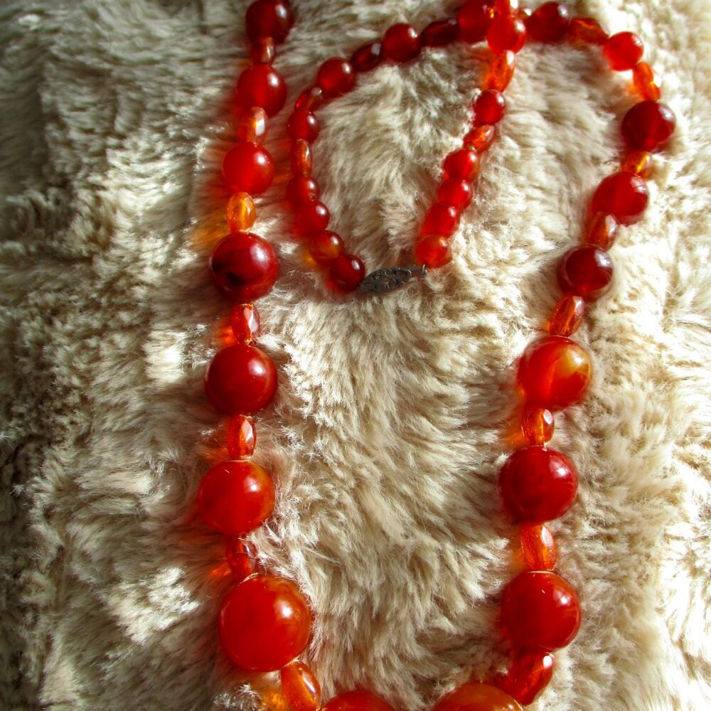 Bakelite Butterscotch Amber 1920's Beaded 24" Necklace